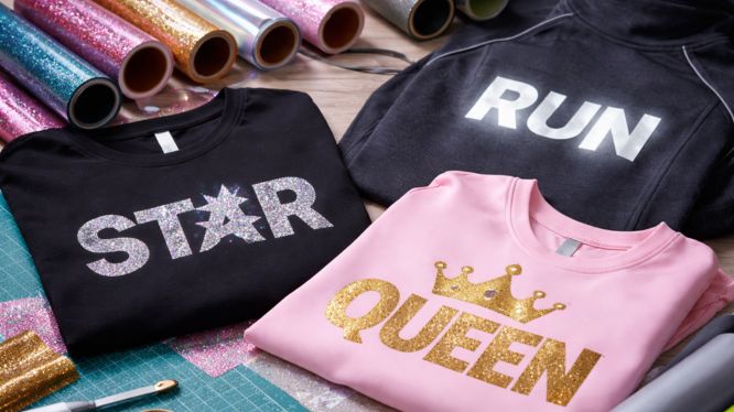 Vinil textil glitter y reflejante: qué considerar antes de aplicarlos en prendas