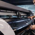 ¿Cómo calcular el rendimiento de un rollo de vinil de corte? Guía para optimizar material y reducir desperdicios